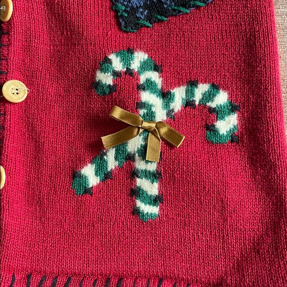 Vintage Jantzen Classics Festive Red Embroidered Christmas Sweater Vest - Picture 11 of 16